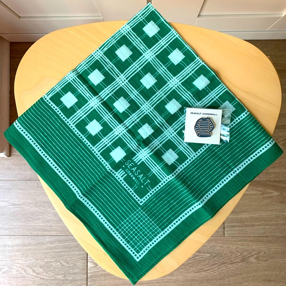 NWT SEASALT CORNWALL Lapel Pin and 100% Organic Cotton Scarf Set